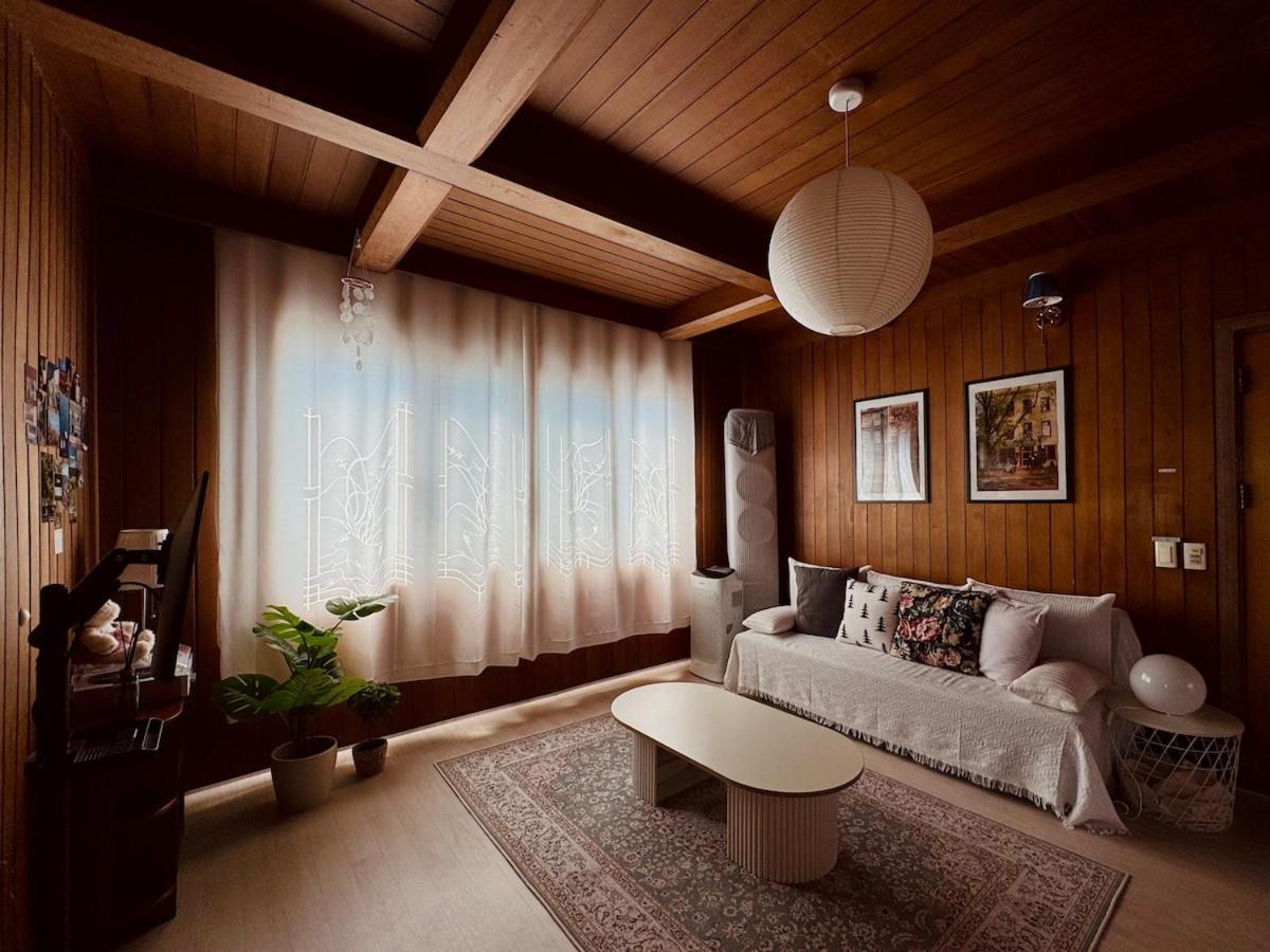 Pousada At Home, Sunny Emotional House, Free Parking, 3q Beds, Attic Movie Theater *