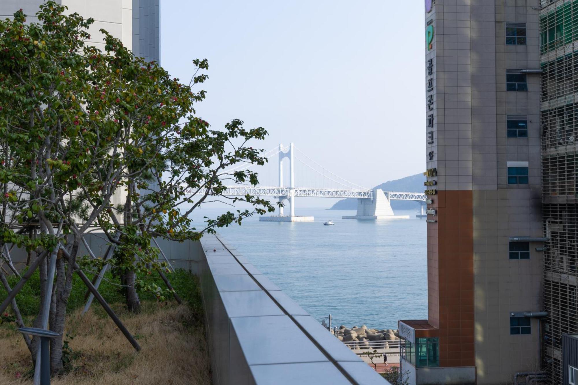 Apartment Gwangan Antique Summer The Ocean