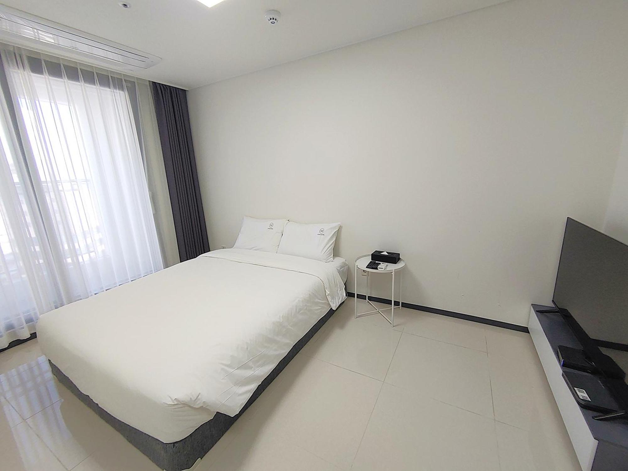 W Hall * Busan