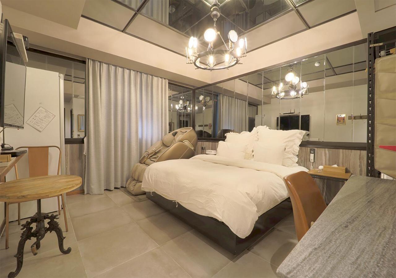 February Main Building Hotel Busan