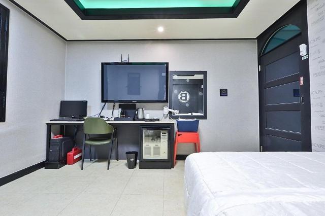Gangseo Sinhodong Business Motel *
