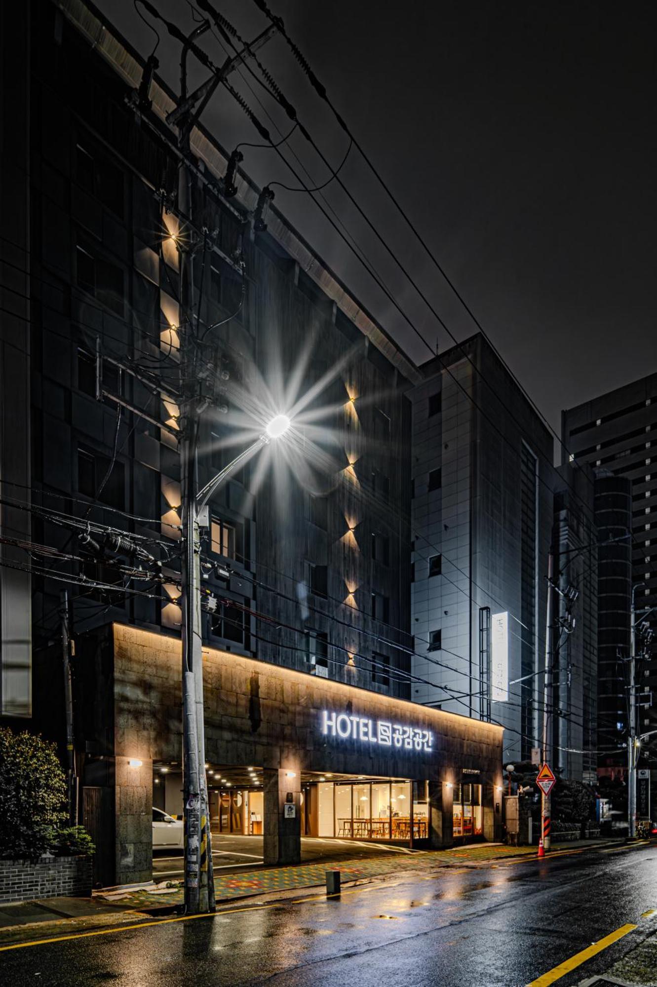 Bcent Busan