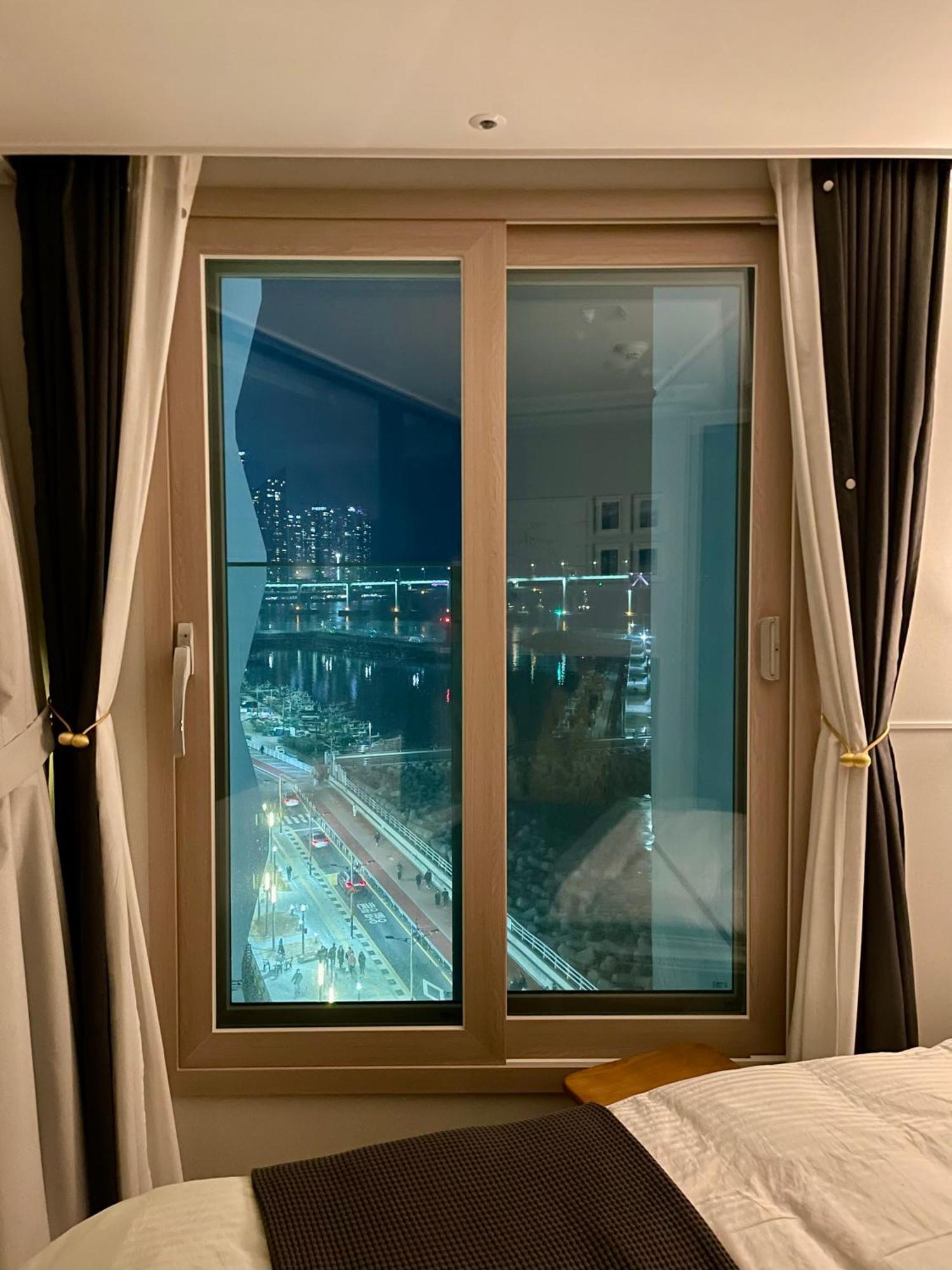 Ocean Front Appartamento Busan