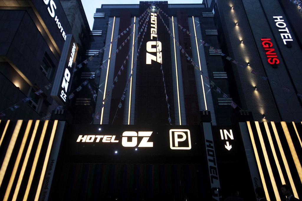 Motel Oz Oncheonjang