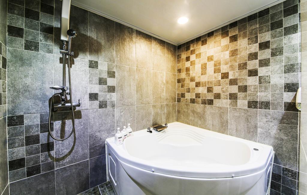 Motel Oz Oncheonjang Busan