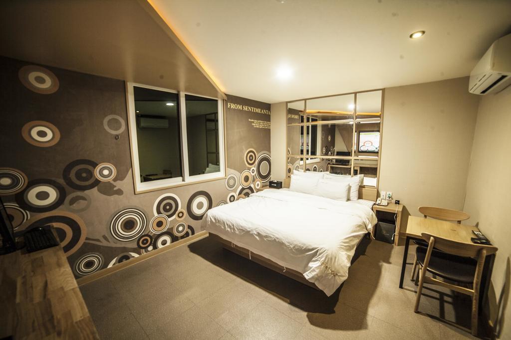 Motel Oz Oncheonjang 3*