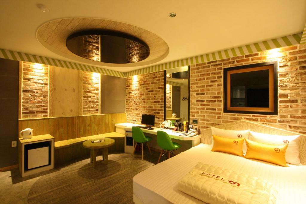 Haeundae On 2* Busan