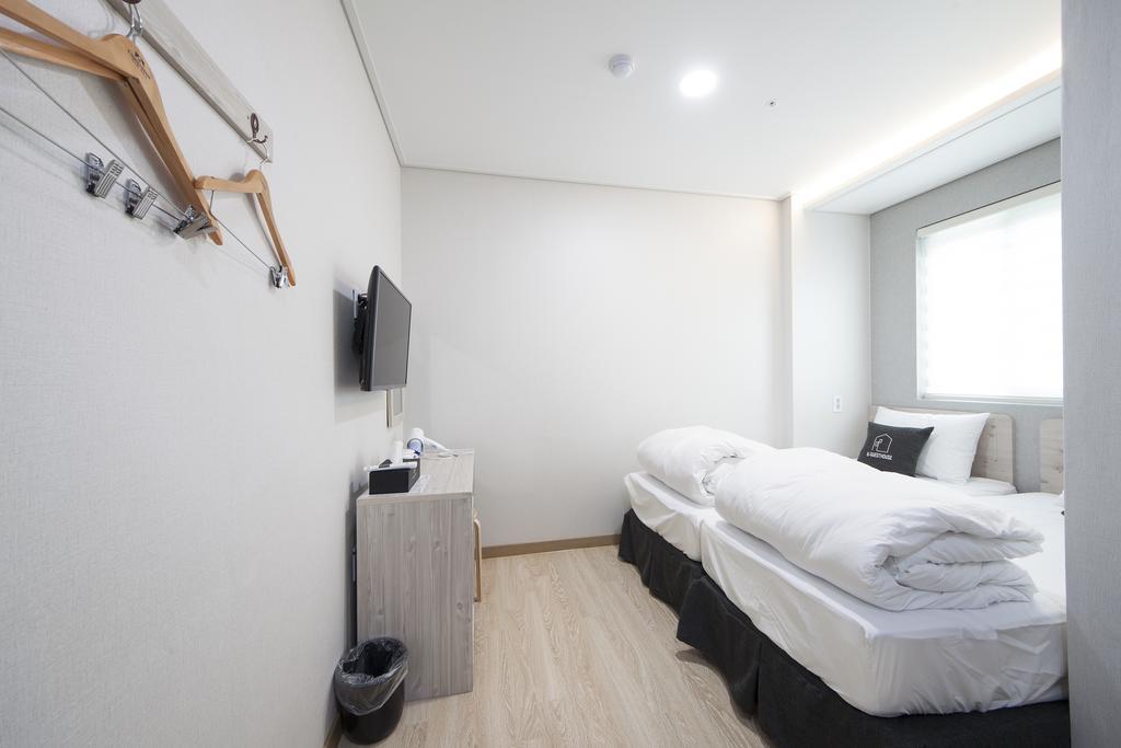 K-guesthouse Premium Nampo 1 Guest house