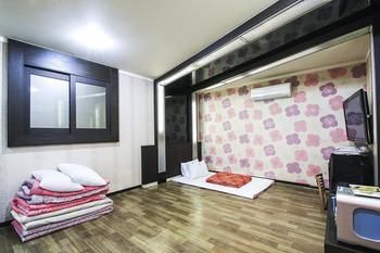 Hotel W Motel Haeundae