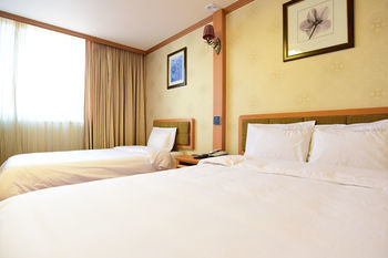 Utopia Hotel