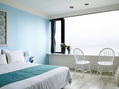 Mipo Oceanside Hotel