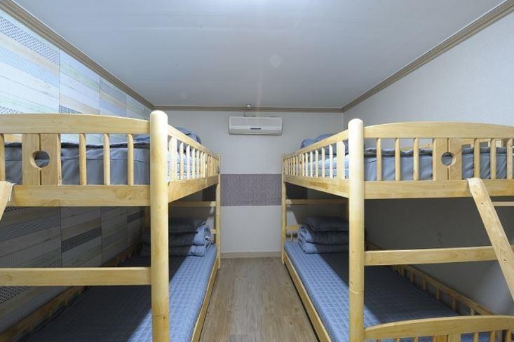 Panda Guest house 2*