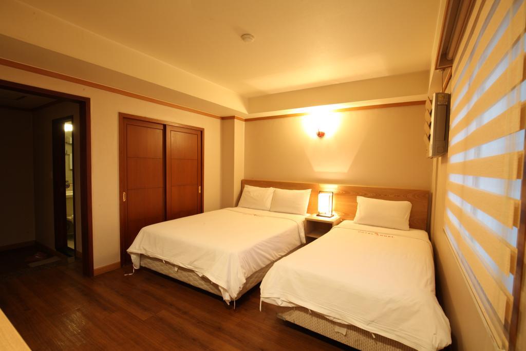 Angel Hotel 3*
