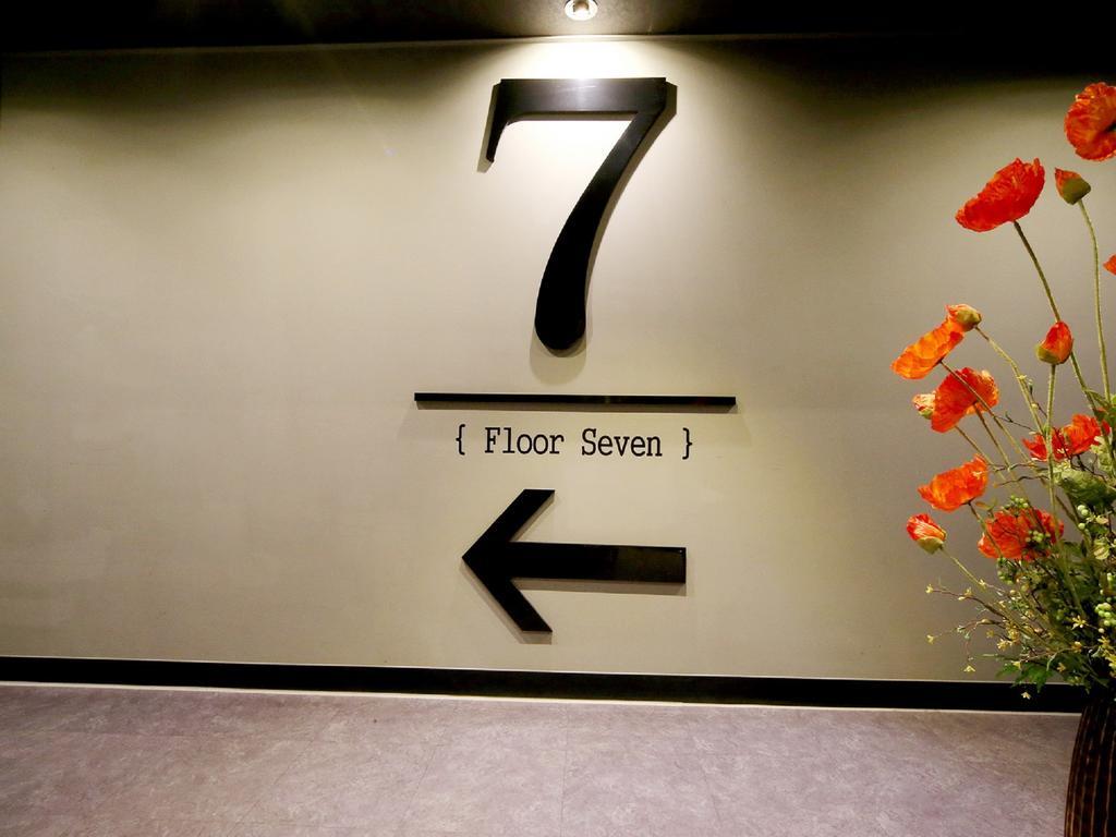 Seven Hotel