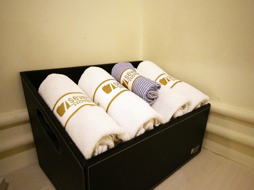 Hotel Seven 2*