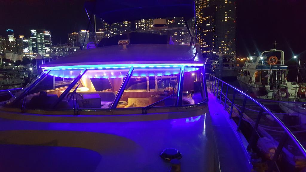 Marine City Club Yacht Botel