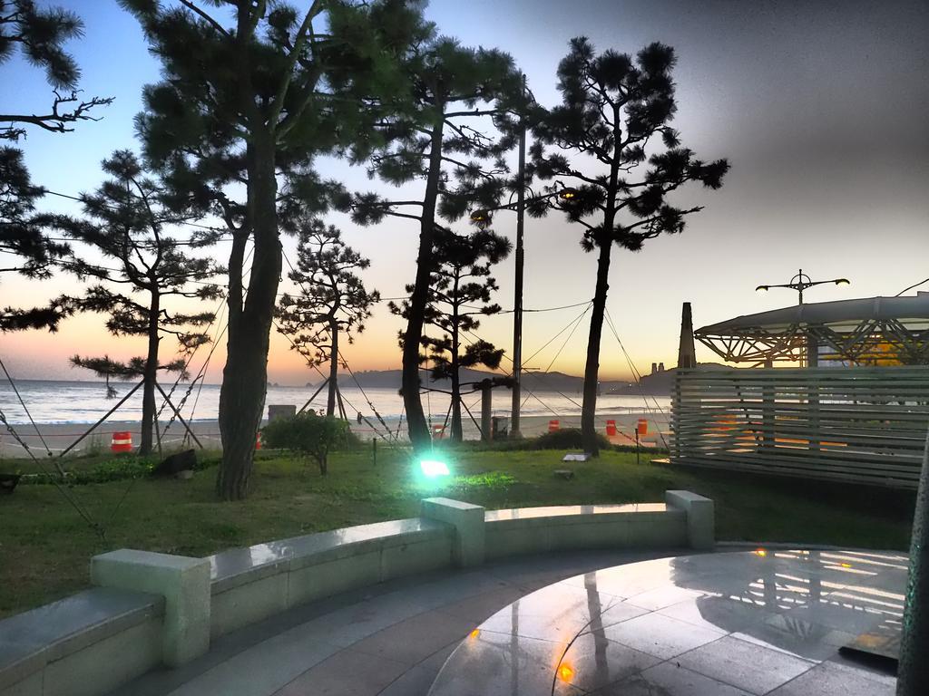 Wave House *