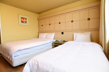Hotel Utopia