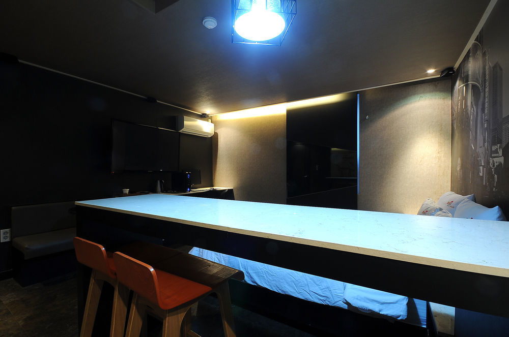 2 Heaven Hotel