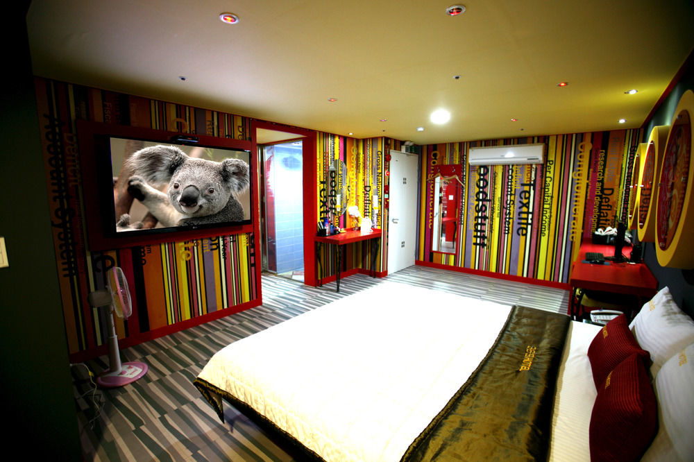 369 Motel 2*