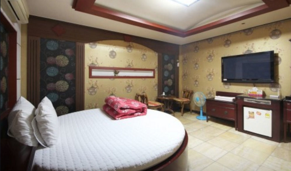 Plus Motel Motel Busan