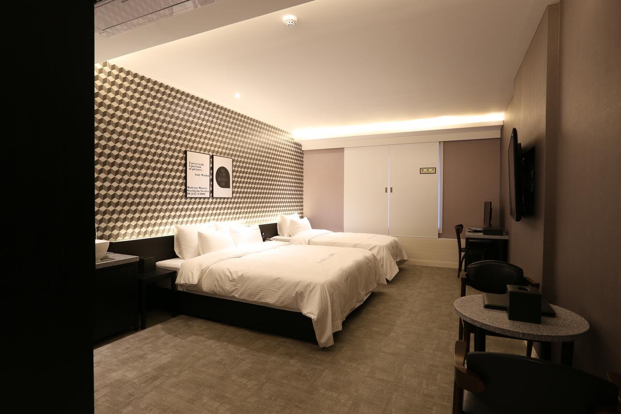 Hotel Le Idea Station