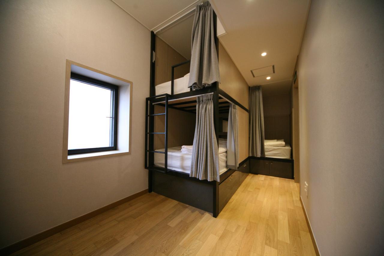K 79 Hostel