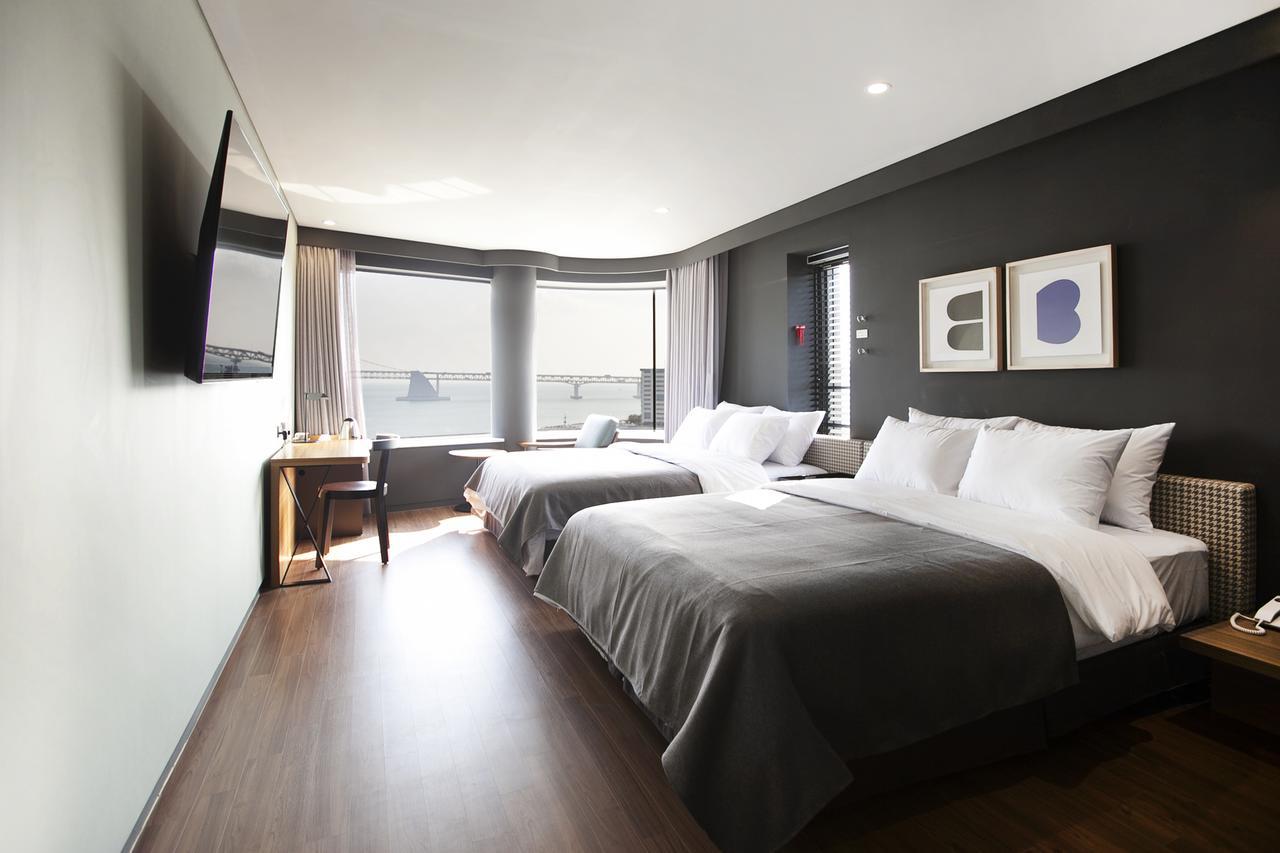 Gwangan Hound Hotel