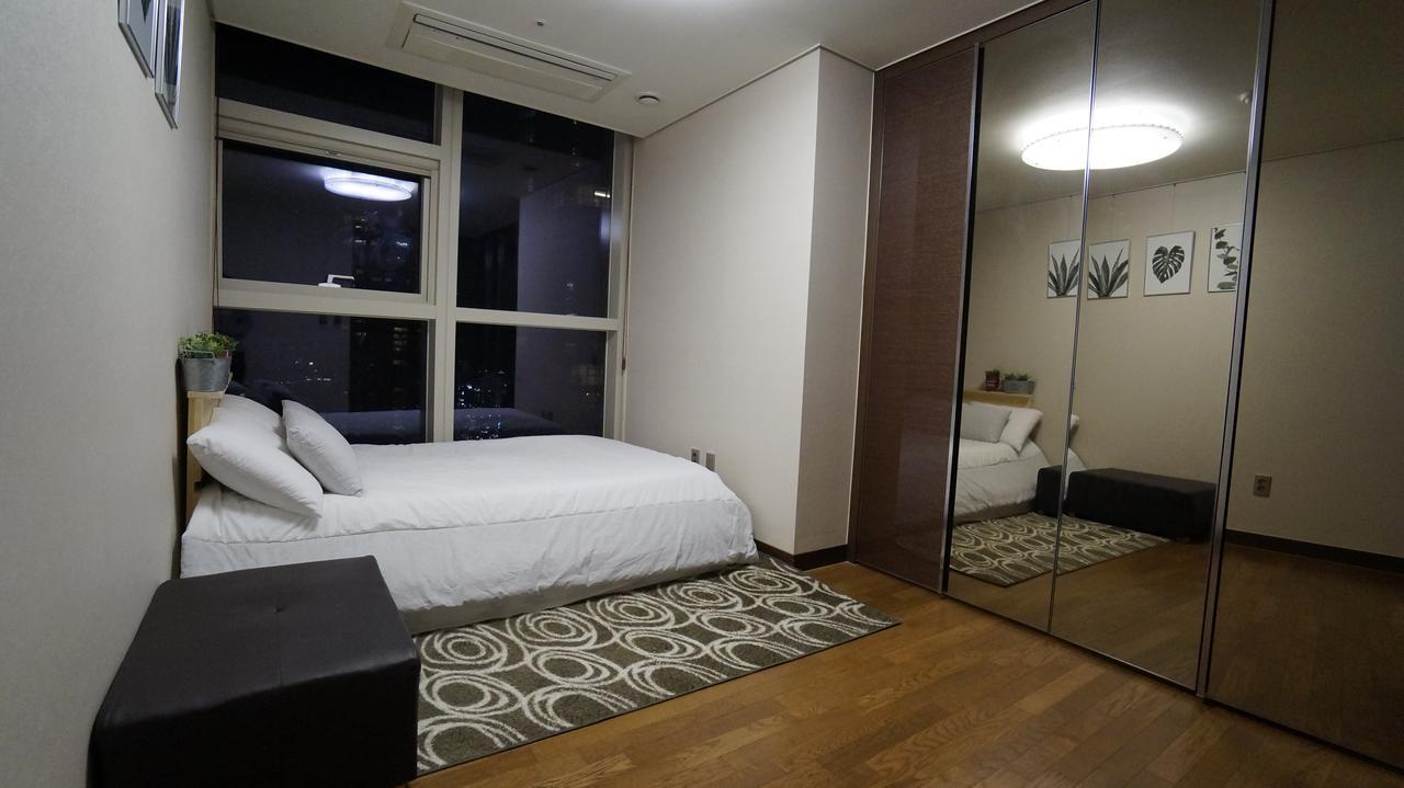 Haeundae Zenith Sky Penthouse Apartment Busan