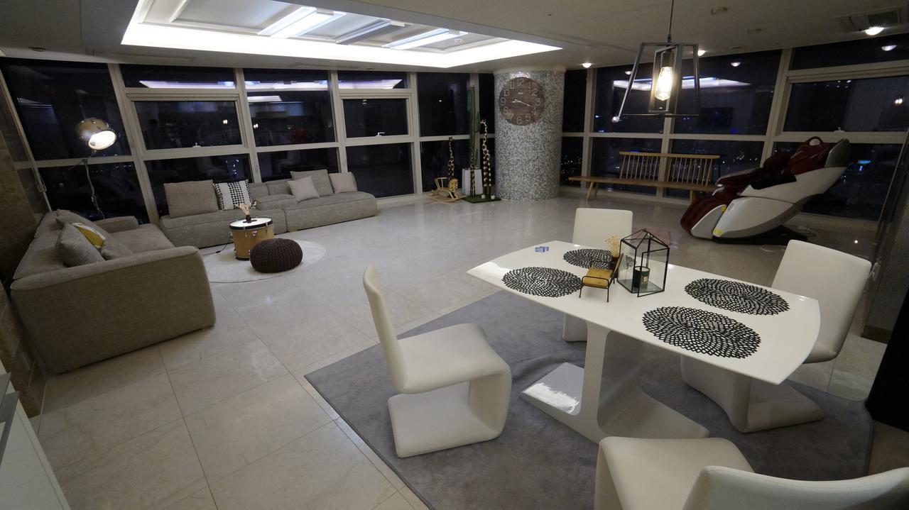 Haeundae Zenith Sky Penthouse Apartment *