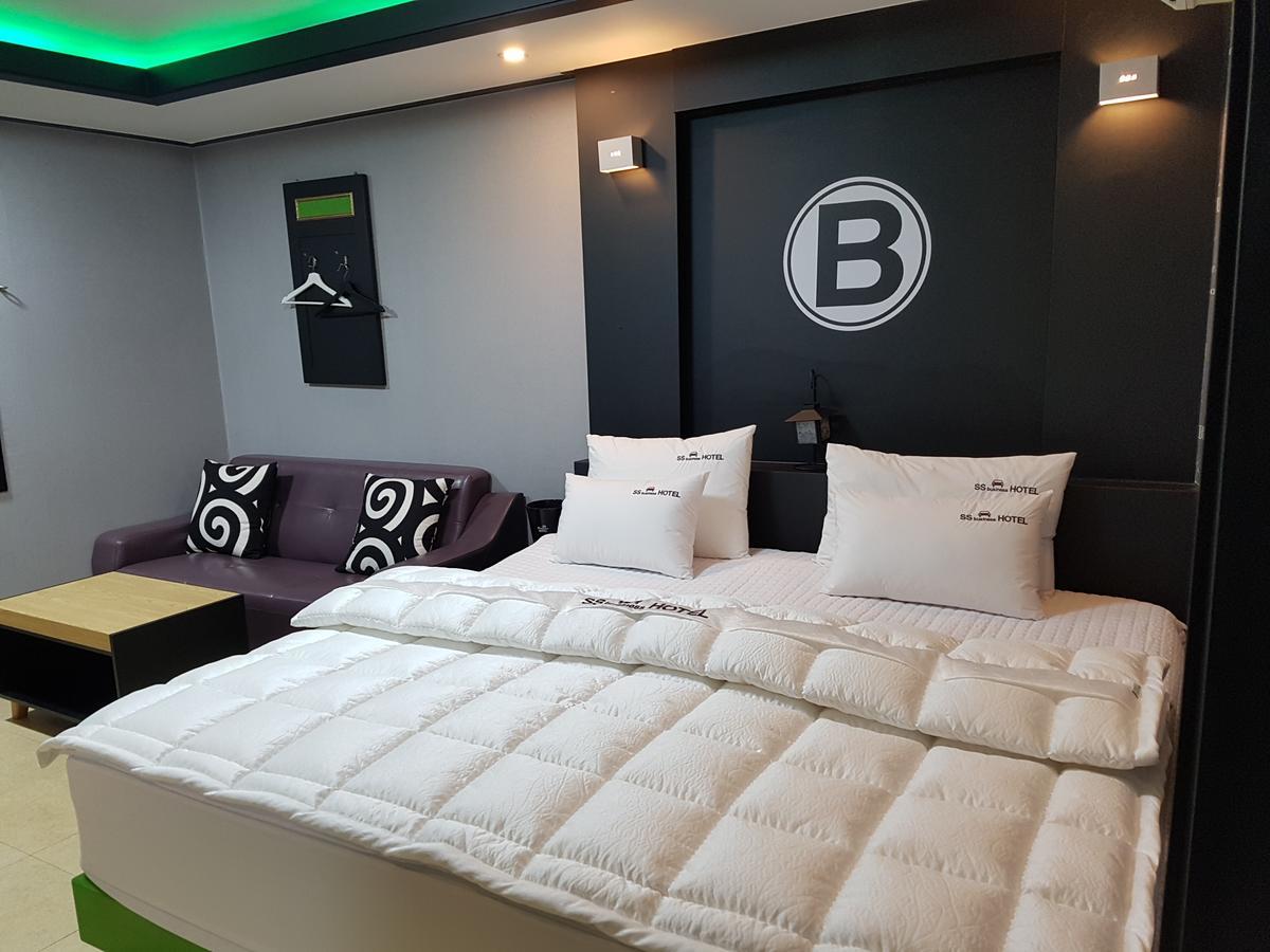 Business Gangseo 3*