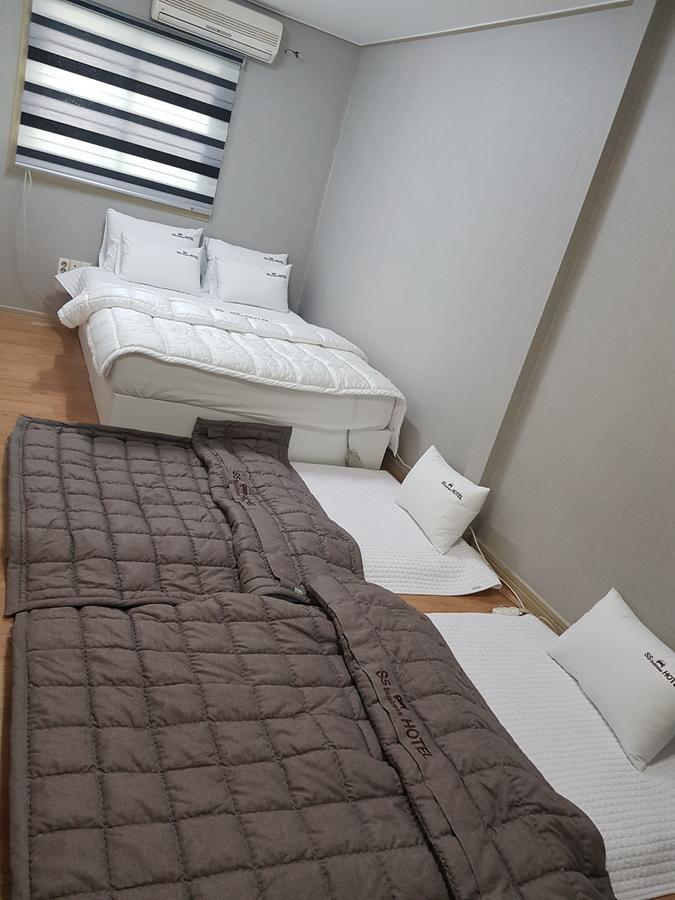 Hotel Business Gangseo 3*