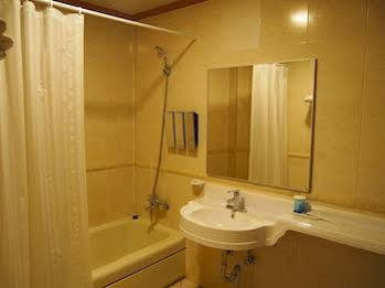 Hotel Hillside 3*