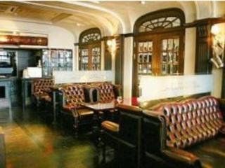 Angel Hotel