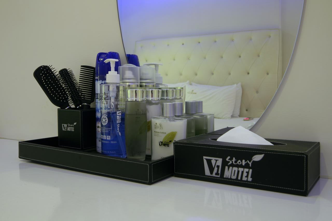 Motel V1 2*