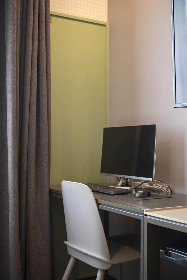 Brown-Dot Hotel Guseo Busan