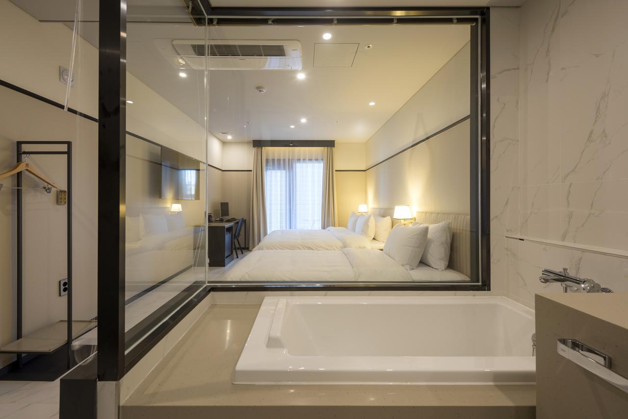 Brown-Dot Hotel Guseo 3*