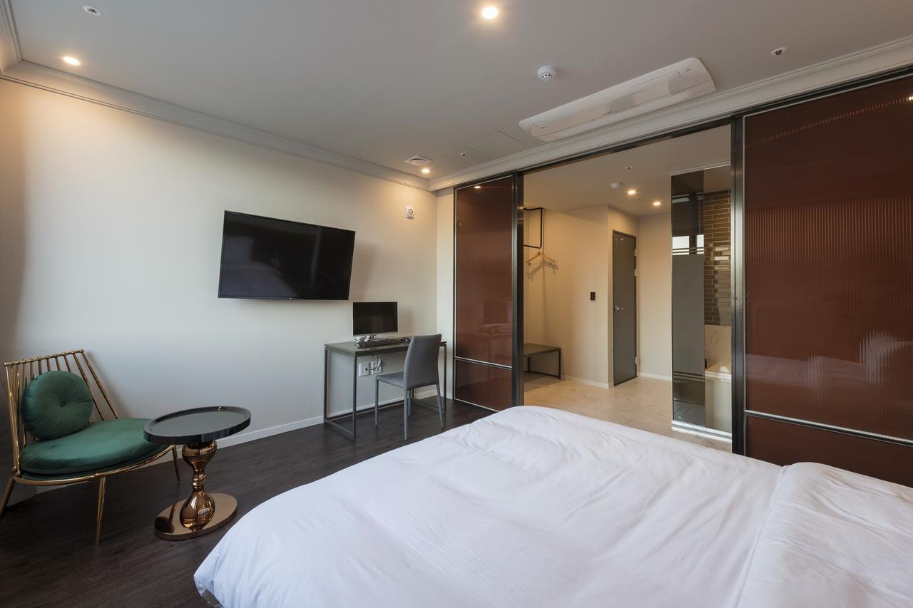 Hotel Brown-Dot Hotel Guseo Busan