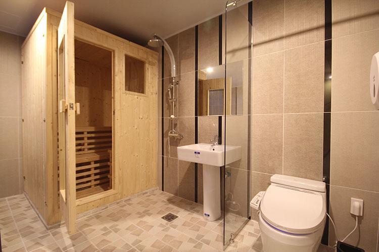 Hotel H Moment Songjeong Busan