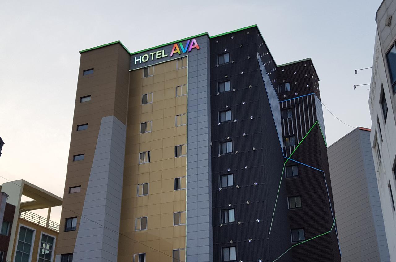 Hotel H Moment Songjeong