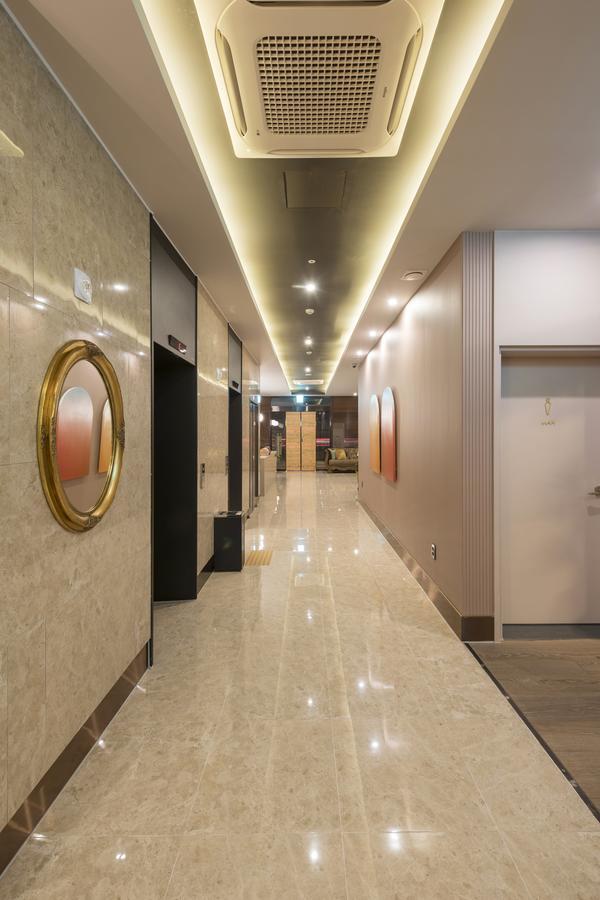Hotel Brown-Dot Hotel Guseo
