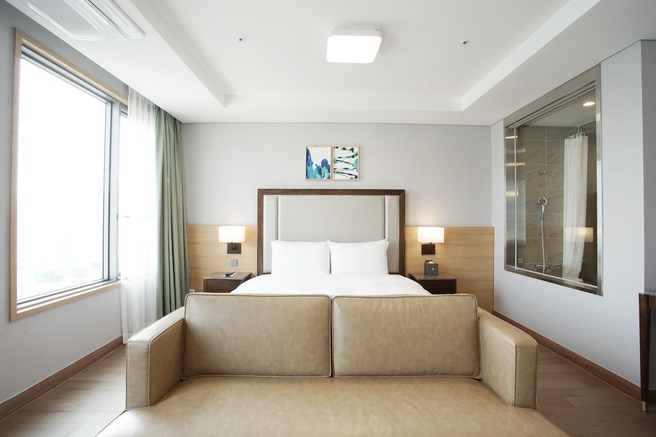 Stanford Hotel
