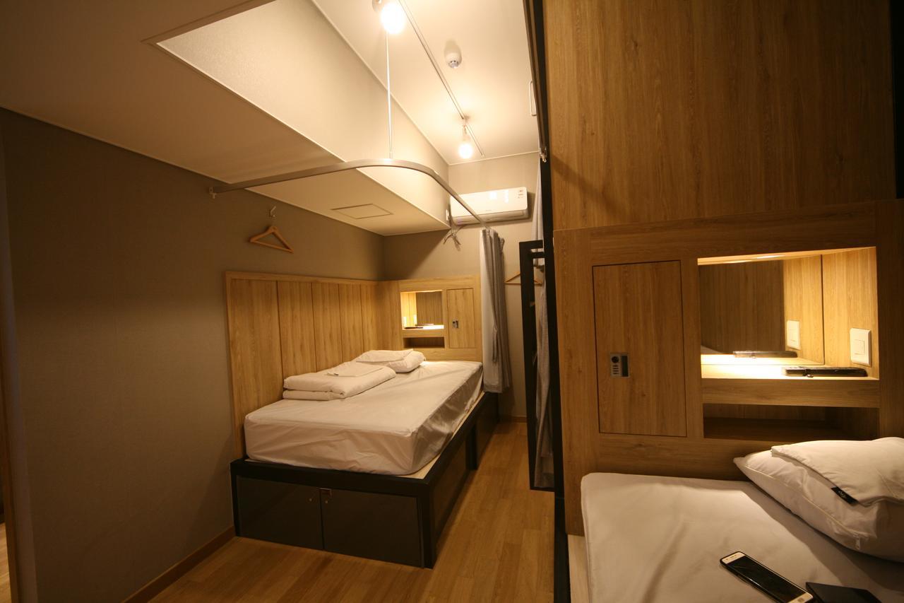 K 79 Hostel *