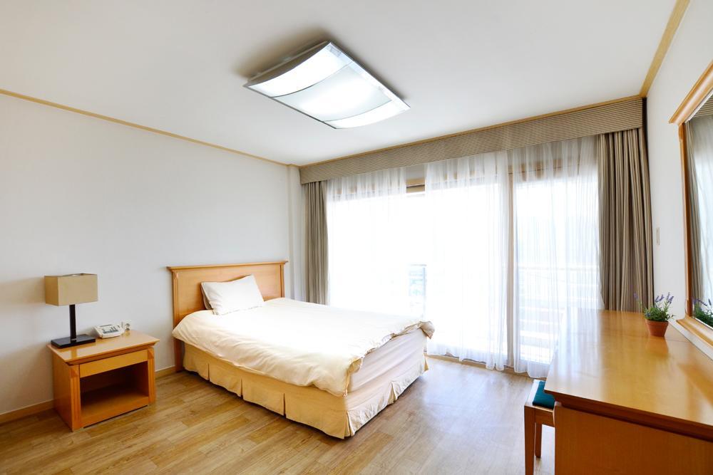 Hotel Youth Arpina Busan