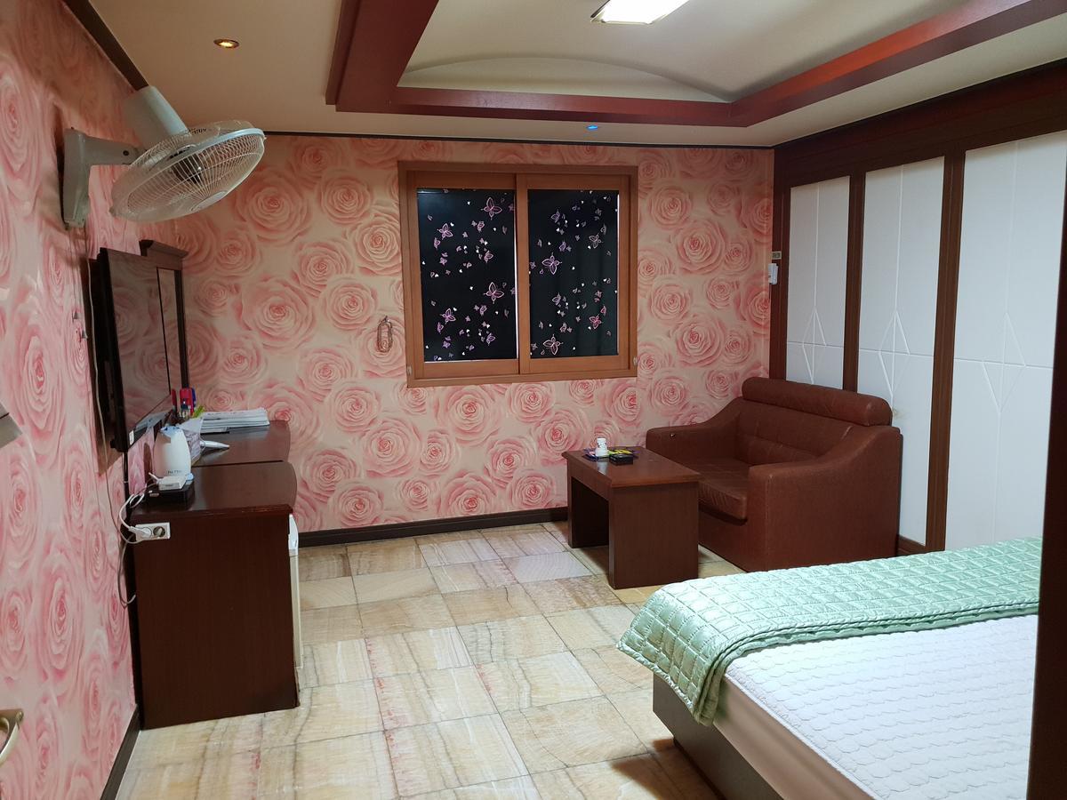 Plus Motel 2*