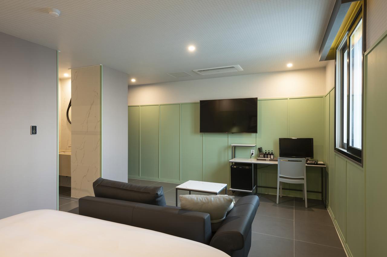 Brown-dot Gupo Hotel Busan