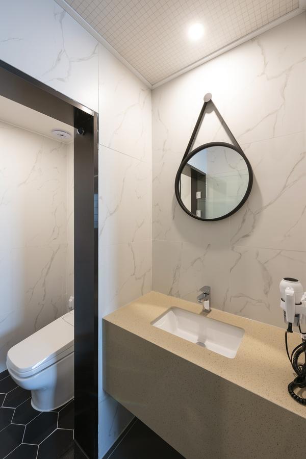 Hotel Brown-dot Gupo 2*