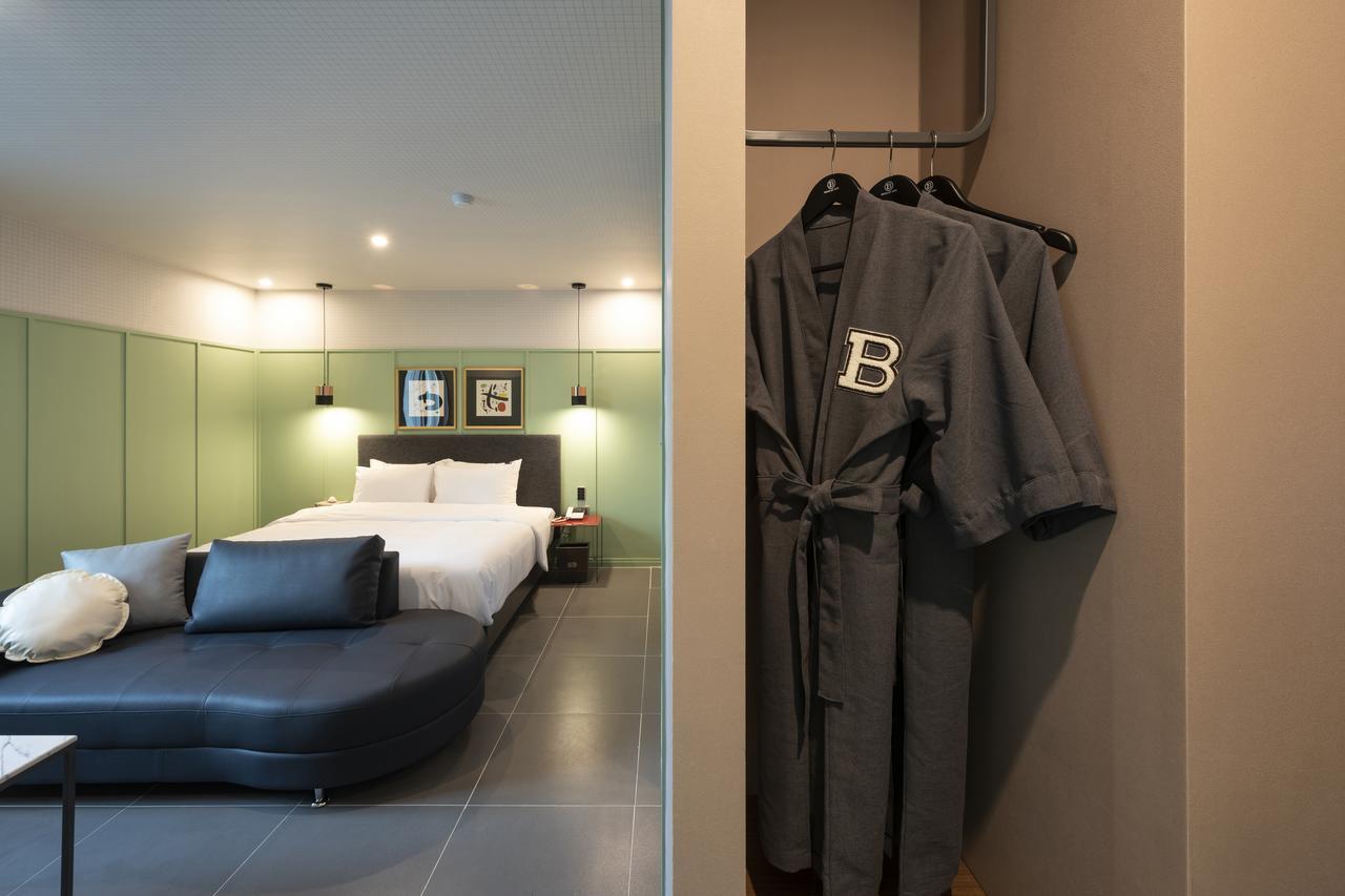 Brown-dot Gupo Hotel