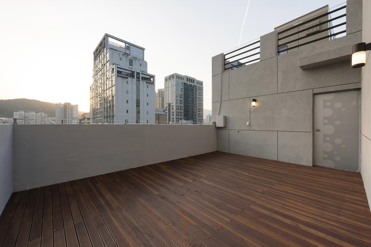 Seomyeon Brown-dot Gold Hotel Busan
