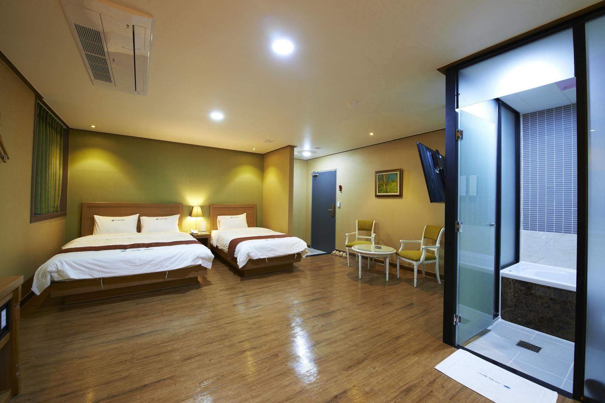 Noah 3* Busan